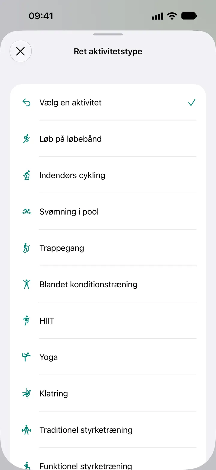 Listen Ret aktivitetstype i Fix My Workout: løb på løbebånd, indendørs cykling, svømning i pool, trappegang, blandet konditionstræning, HIIT, yoga, klatring og styrketræning.