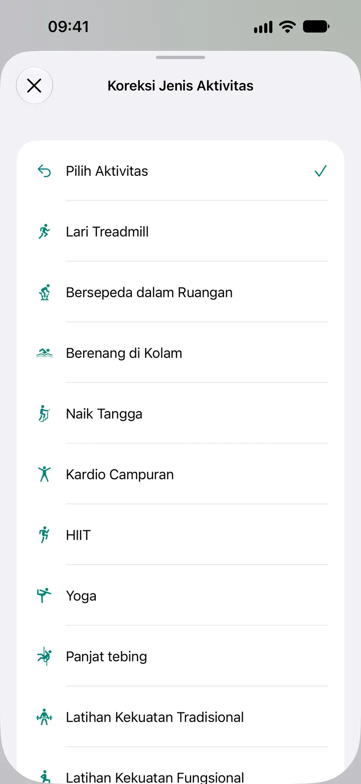 Daftar “Koreksi Jenis Aktivitas” di Fix My Workout: lari treadmill, bersepeda dalam ruangan, berenang di kolam, naik tangga, kardio campuran, HIIT, yoga, panjat tebing, dan latihan kekuatan.