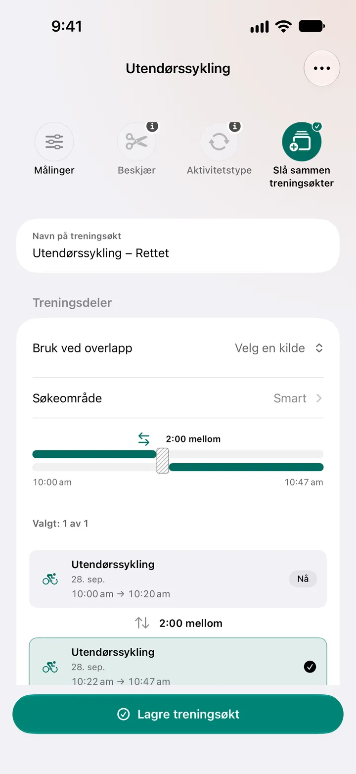 To utendørs sykkelturer med to minutters mellomrom, 10:00 til 10:20 og 10:22 til 10:47, valgt for sammenslåing, med valg av kilde der de overlapper.