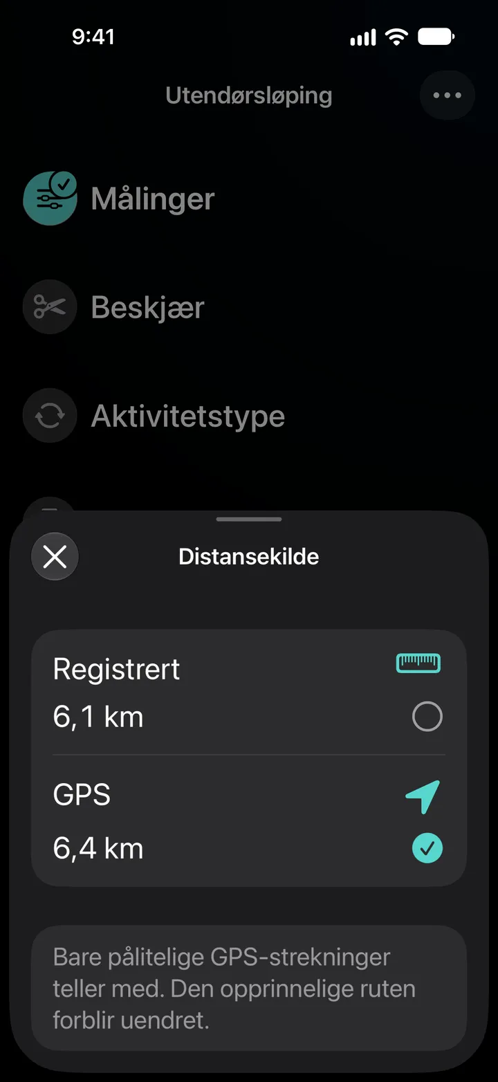 Distansekilde for en utendørs løpetur: registrert 6,1 km eller GPS 6,4 km, med GPS valgt. Bare pålitelige GPS-strekninger teller med.