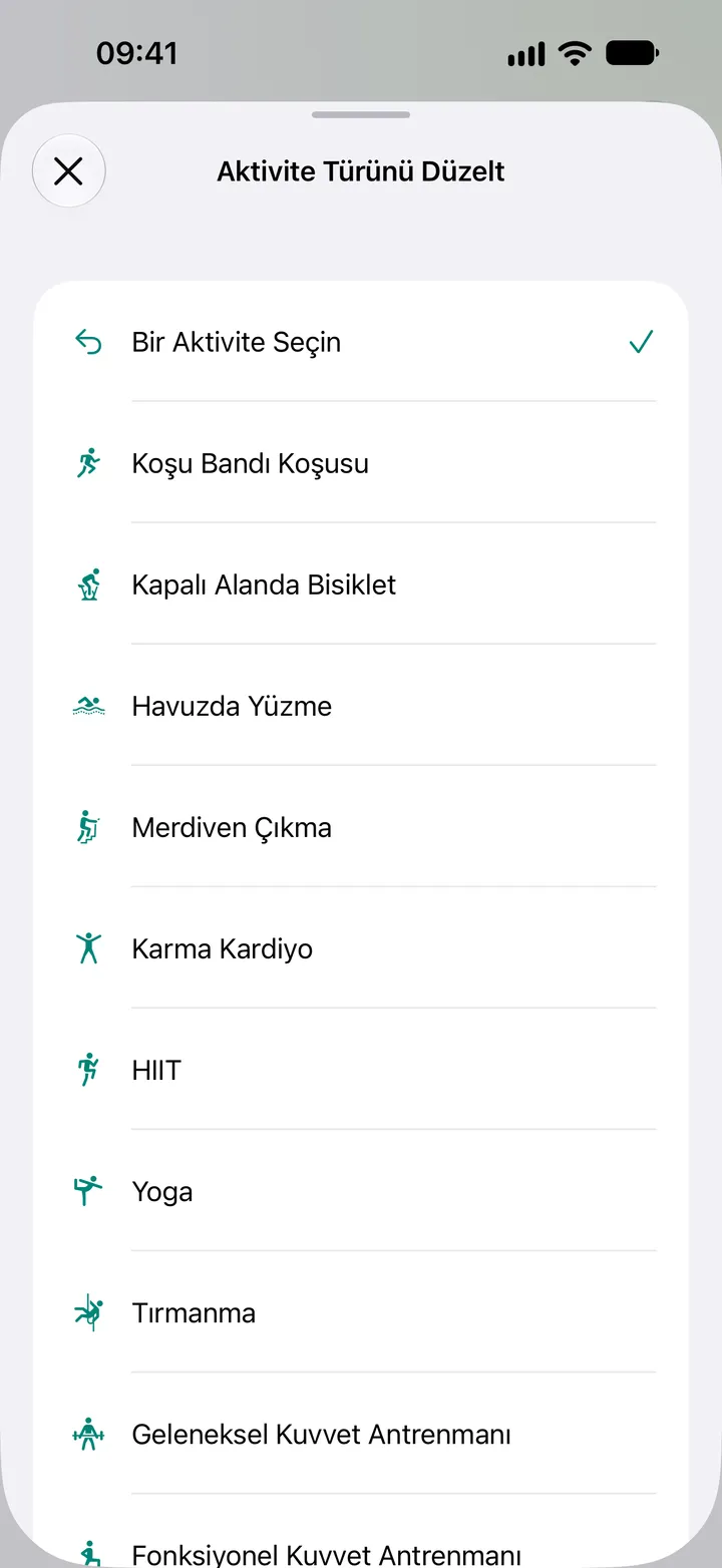Fix My Workout’ta “Aktivite Türünü Düzelt” listesi: koşu bandı koşusu, kapalı alanda bisiklet, havuzda yüzme, merdiven çıkma, karma kardiyo, HIIT, yoga, tırmanma ve kuvvet antrenmanı.